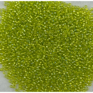 TOHO Seedbeads 15/0,   NR 164  Grön Tranparent Irislyster CA 10 GRAM