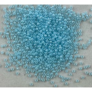 TOHO Seedbeads 11/0, Ceylon Aqua  NR 143