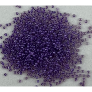 TOHO Seedbeads 11/0, NR 548  Lila Crystal Colour LINE