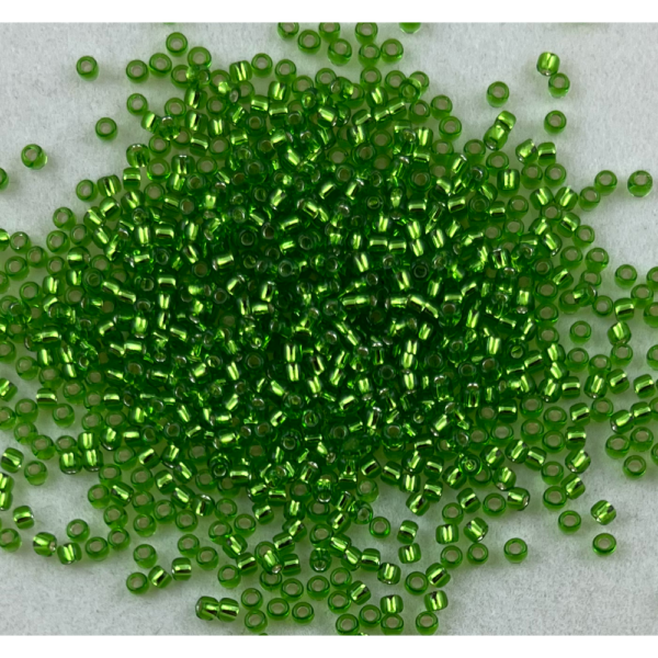 TOHO Seedbeads 11/0, Grön Silver Line