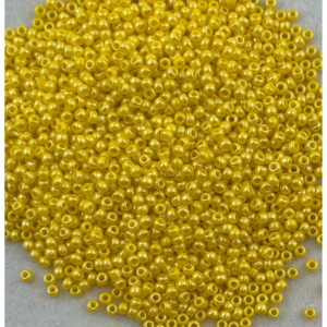 TOHO Seedbeads 11/0,  NR 960 Gul Opaque Lyster